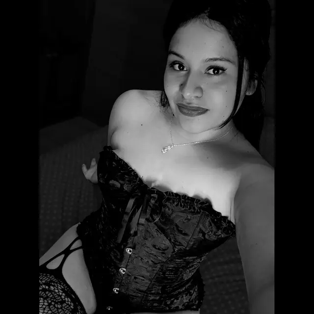 escort-media-f659c254-d94a-43f3-8c8b-a9275e0e6599