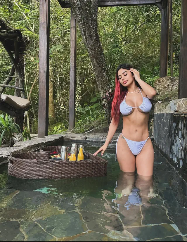 escort-media-f695e892-02ee-46de-b0c6-b128331182d3