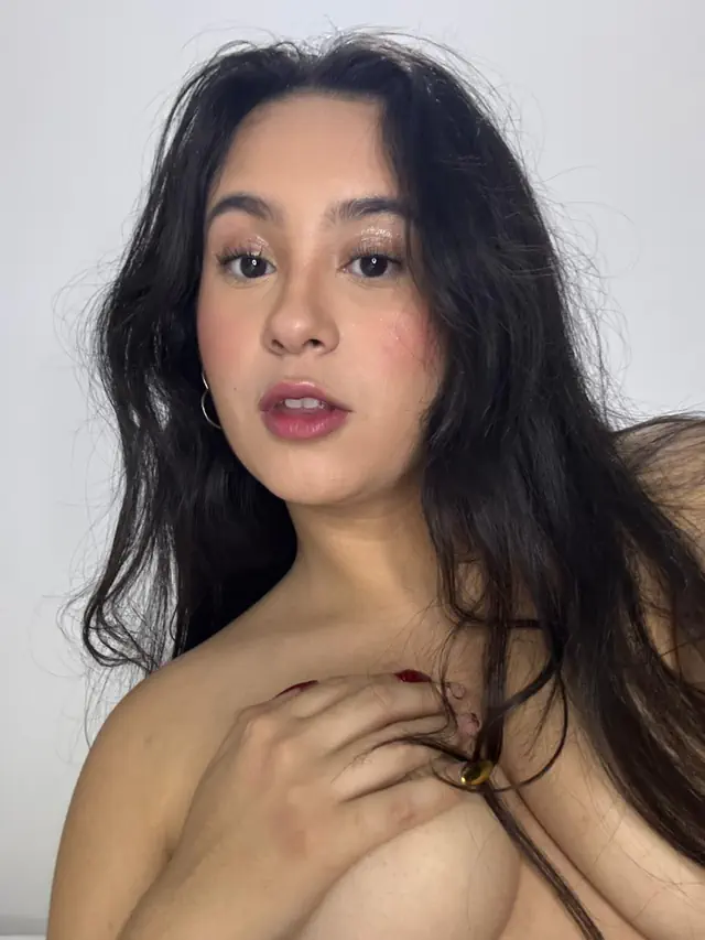 escort-media-f7866e46-0559-4f3b-8b6e-08c51c39ed8a