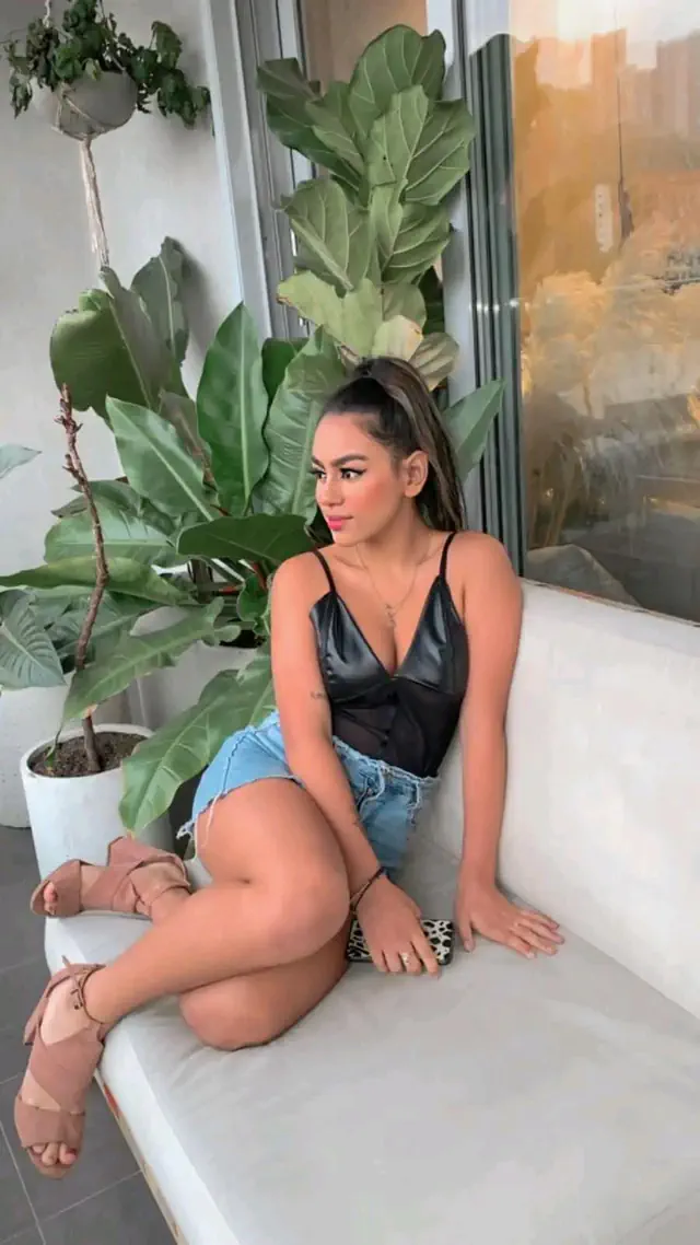 escort-media-f7be8f60-e6dd-4d17-a9d0-9f5b448ee475