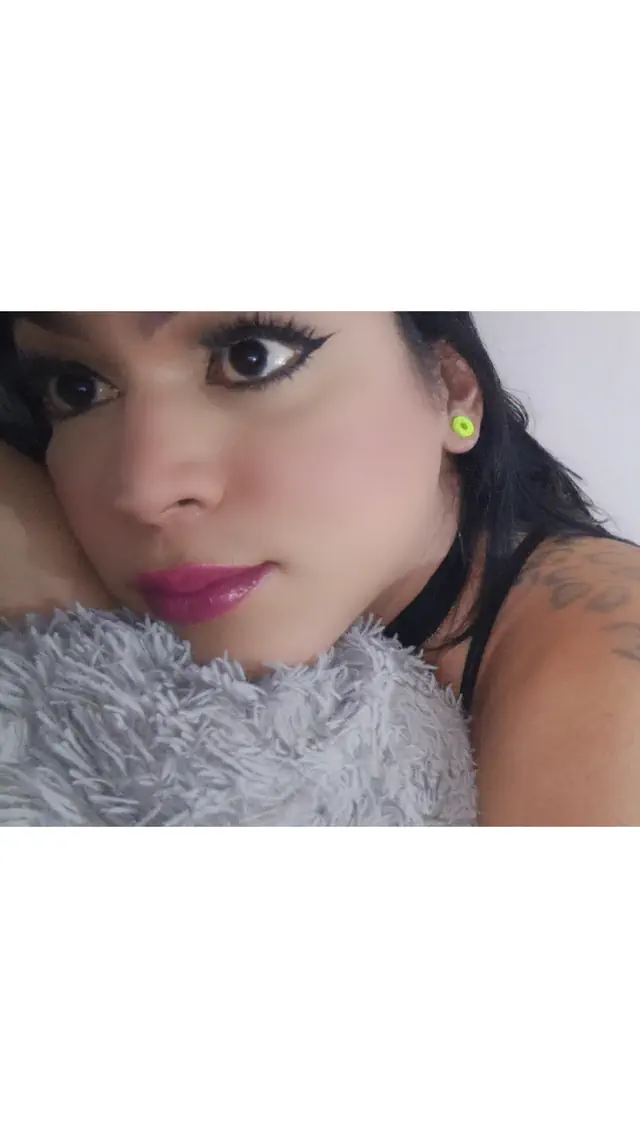 escort-media-f7e2a9fb-cec5-4c2a-a29d-5f0635d0b8ae