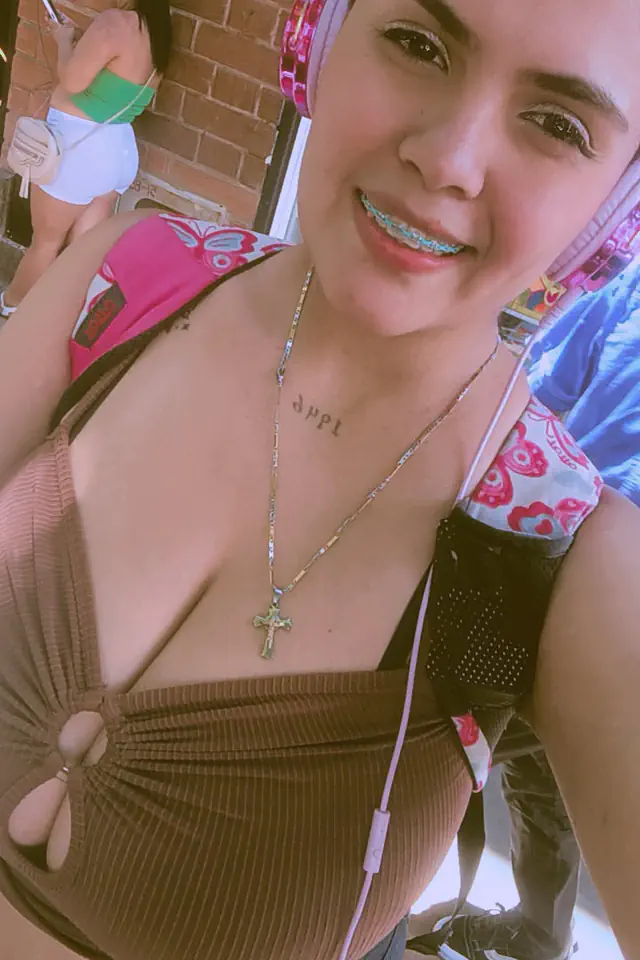 escort-media-f7ff5a19-ae7c-4f7a-9bd3-b4dd35f6515a