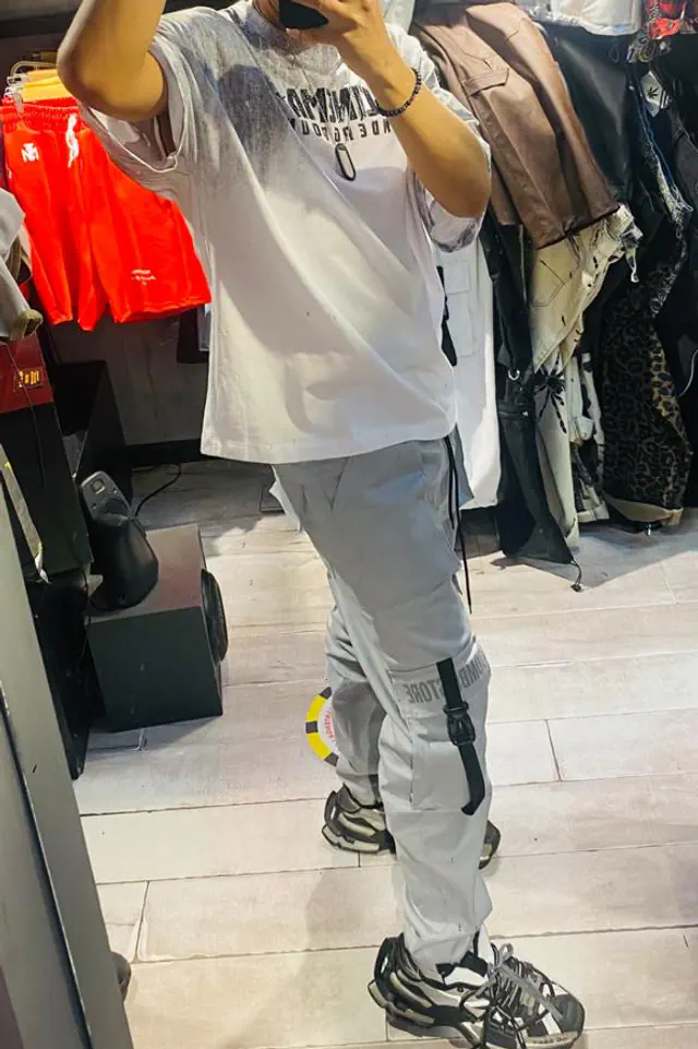 escort-media-f84f1e98-4ca3-4da8-be38-8004242121cb