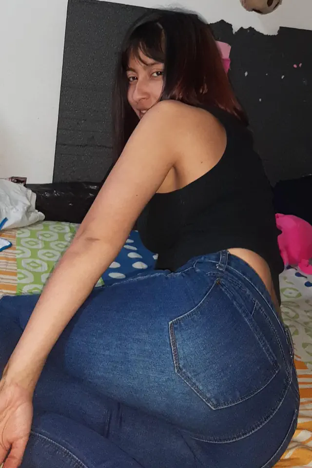 escort-media-f8a7f623-393e-458d-b230-fca1a7da26df