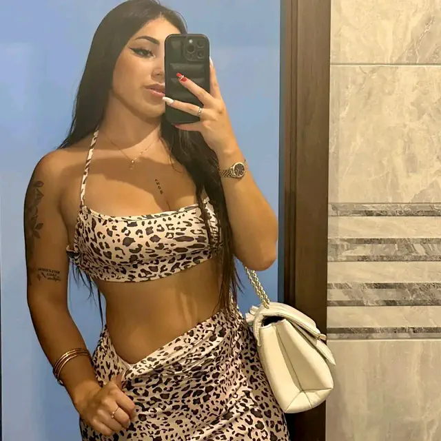 escort-media-f91628d9-d2f3-44da-8922-d2fd506ecff6