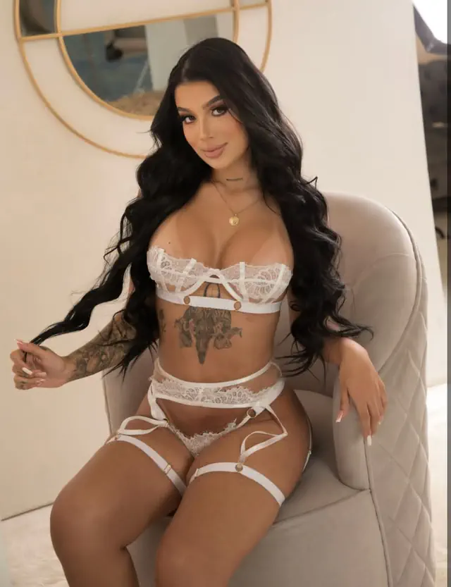 escort-media-f91aa11f-97ec-47e4-857f-a92d785e7af1