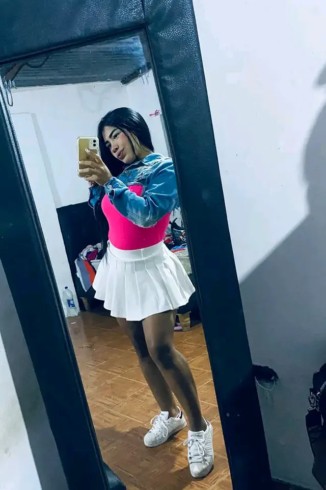 escort-media-f9a3792a-90a6-4b61-bd98-78ca14841142