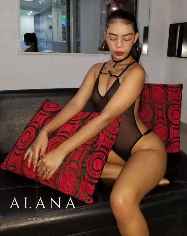 escort-media-fa075b32-68e9-4737-84c9-f12a7f7fdfc2