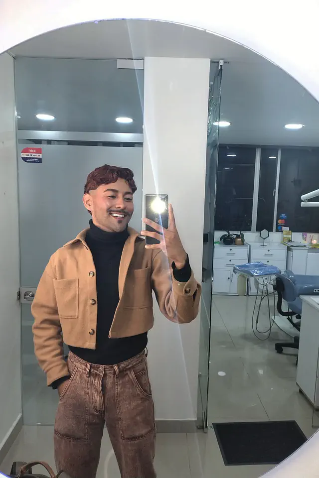 escort-media-fa53cc0b-acfd-46de-9d79-cc44f5e650d2