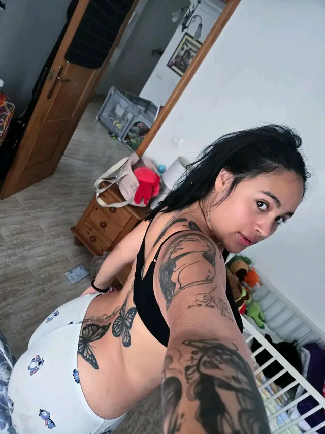 escort-media-faa3d10e-2f46-4de3-8c8a-bf2920425e93