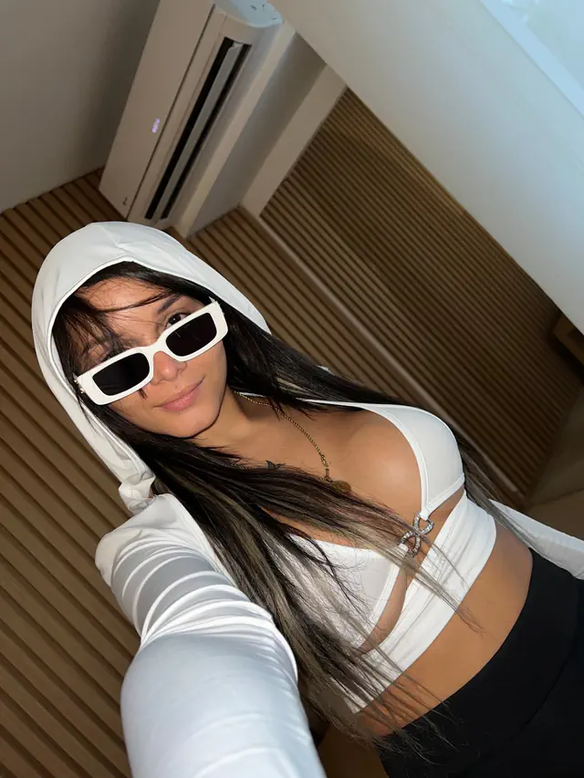 escort-media-fab33d25-f41a-4f02-1167-acc2f57c2d00