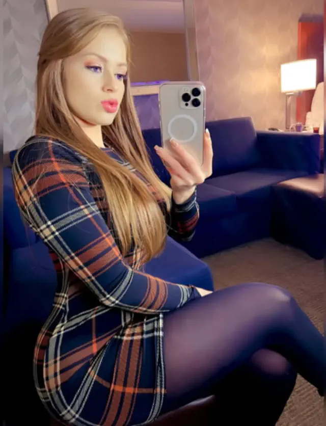 escort-media-fbcc4ffb-d8d3-4bee-882d-95039ed657da