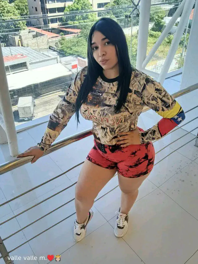 escort-media-fc12f9f6-91bc-48c3-8c11-2cfa1d03aa9f