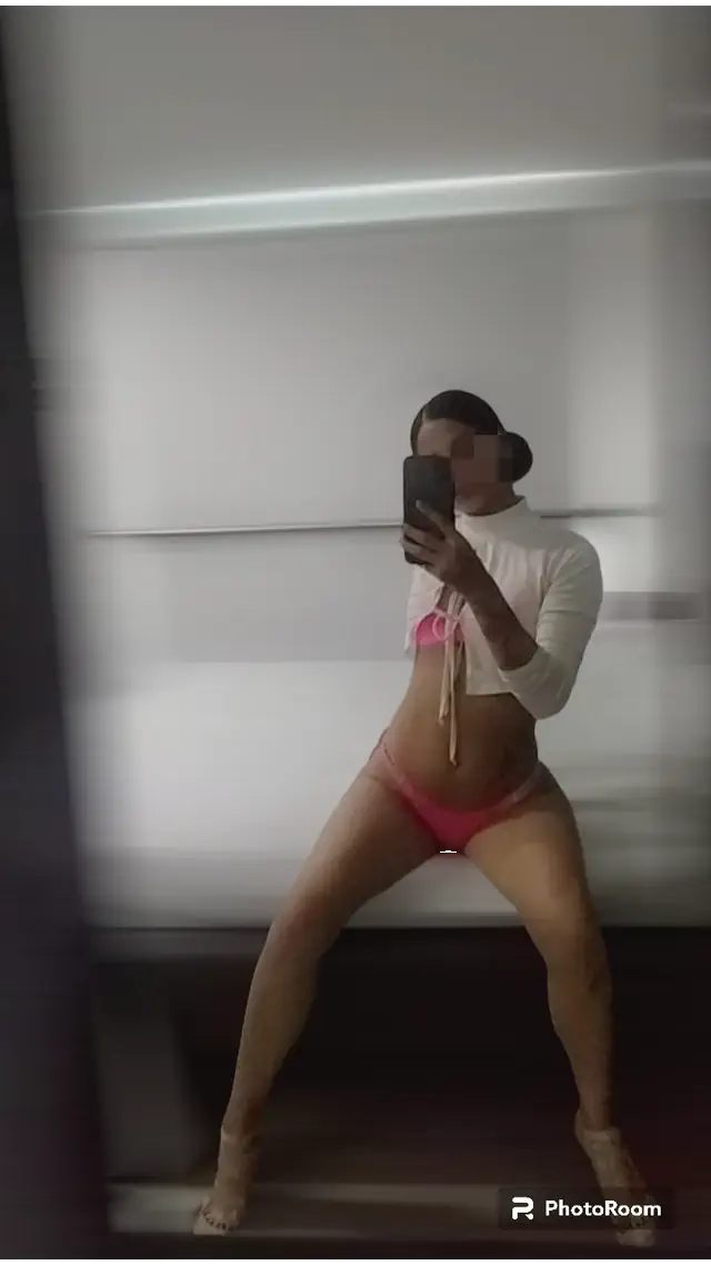 escort-media-fc688499-2d40-48d2-745c-396b339f1c00