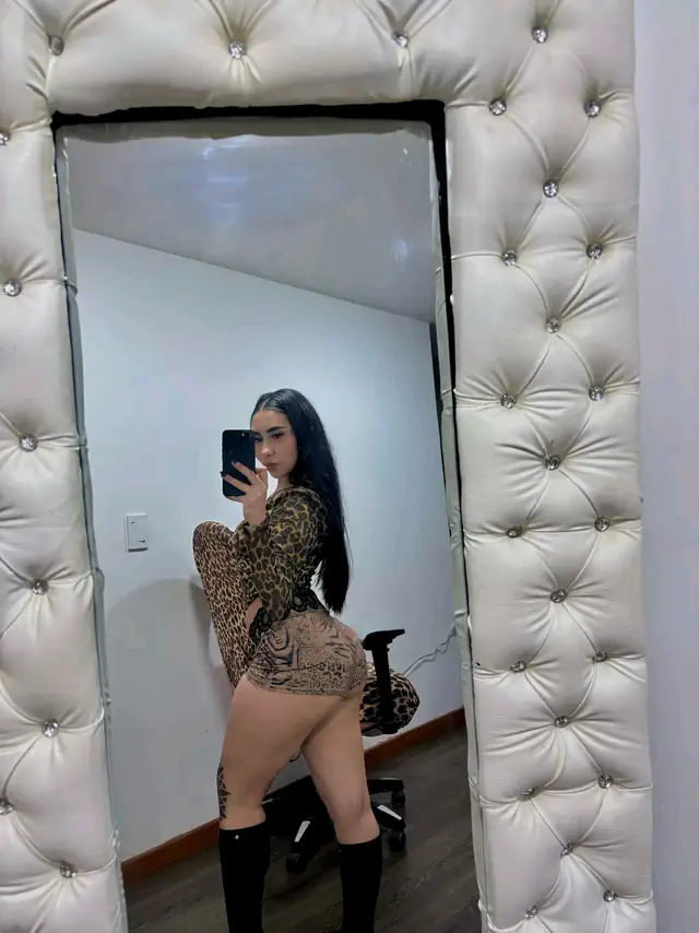escort-media-fcfc084d-7983-4eb9-a8f8-dcf66093074c