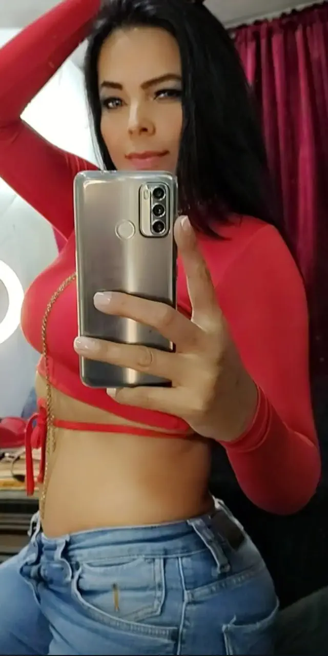 escort-media-fd7c2ac4-d432-481f-8444-eb8e6a5a5c88