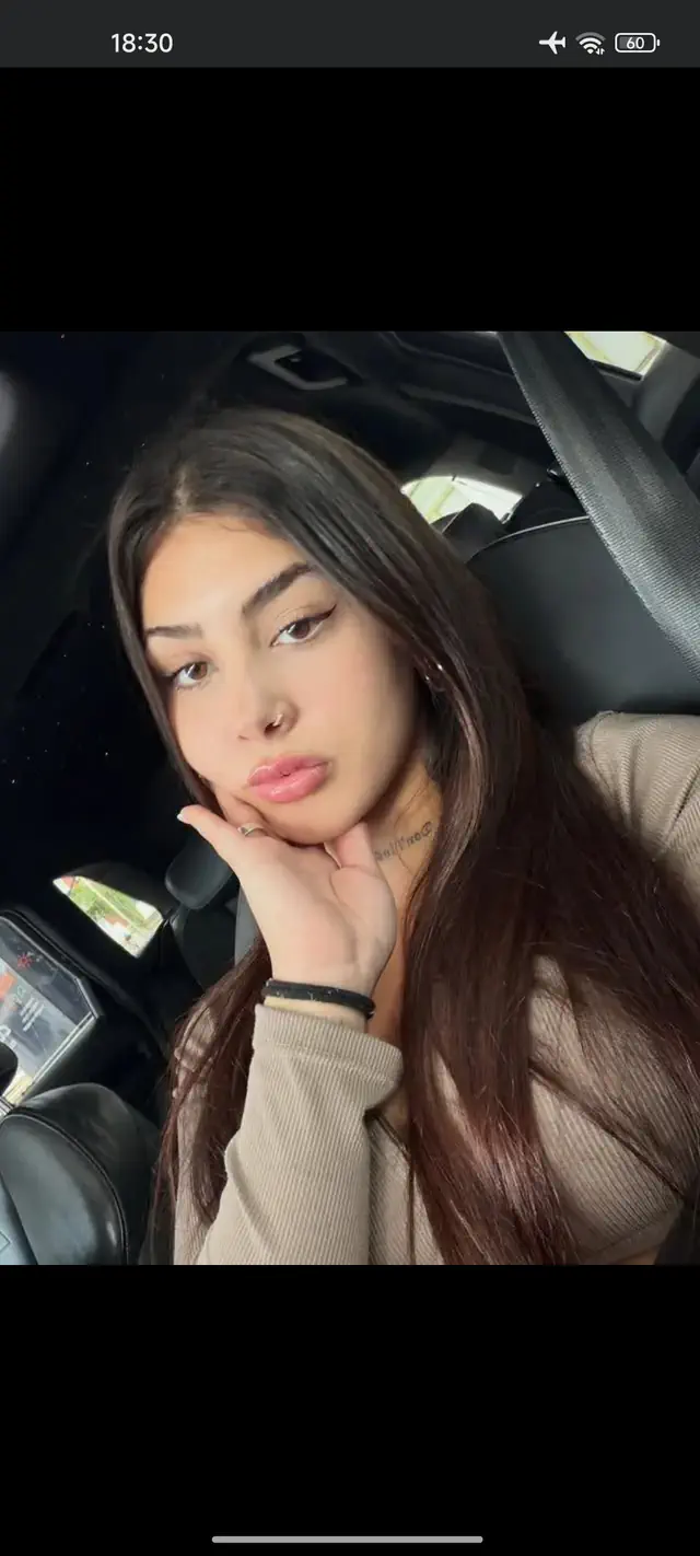 escort-media-fe1d21e9-73e7-46e4-bc6c-1ff4fefbf52b