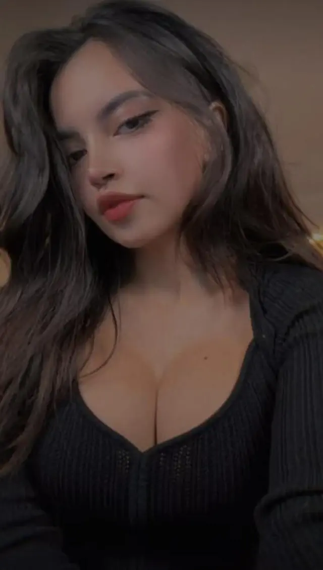 escort-media-fe4108c3-e593-450a-8b8b-3776dafd12a3