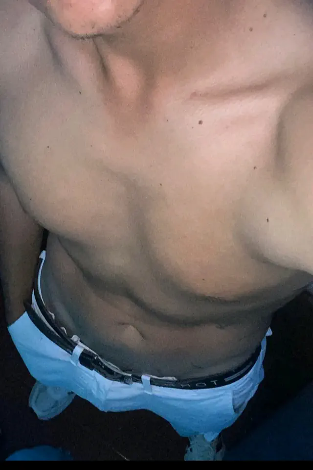 escort-media-fed1d5a2-f56a-4a5a-9418-0490a4fb1acc