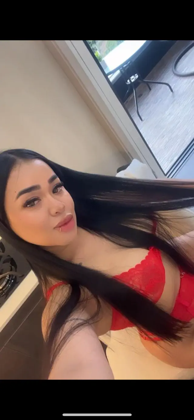 escort-media-fefe9e61-825b-4db6-a3a5-5173b562ff93