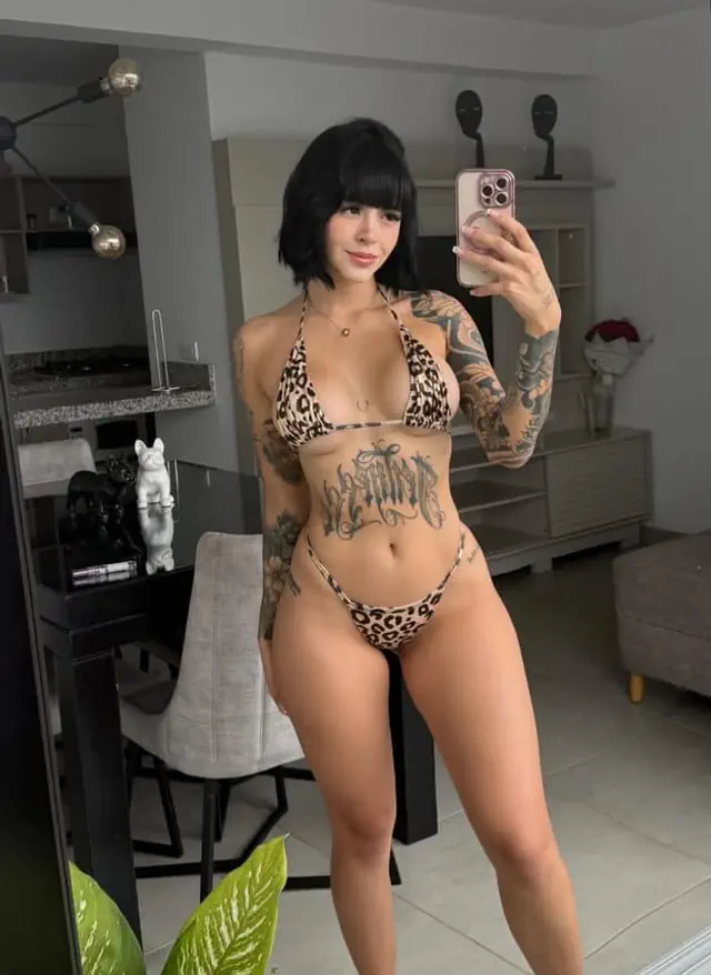 escort-media-ff1a6969-dbf1-4614-ba54-a69f9f0c8097