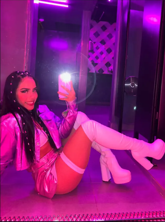 escort-media-ff1f5320-847f-4ff8-8227-12015556919f