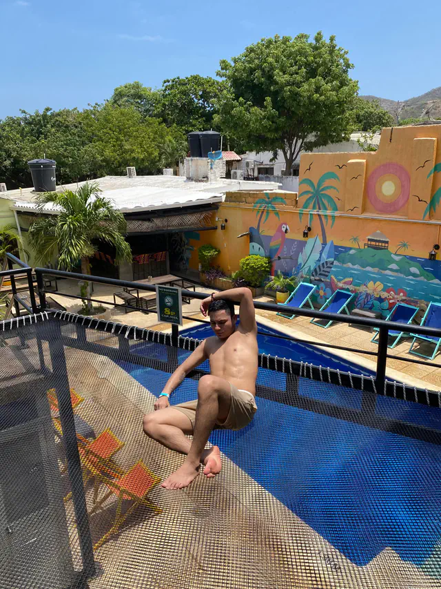 escort-media-ff91f337-c83f-4d60-86f4-0887f87be14f