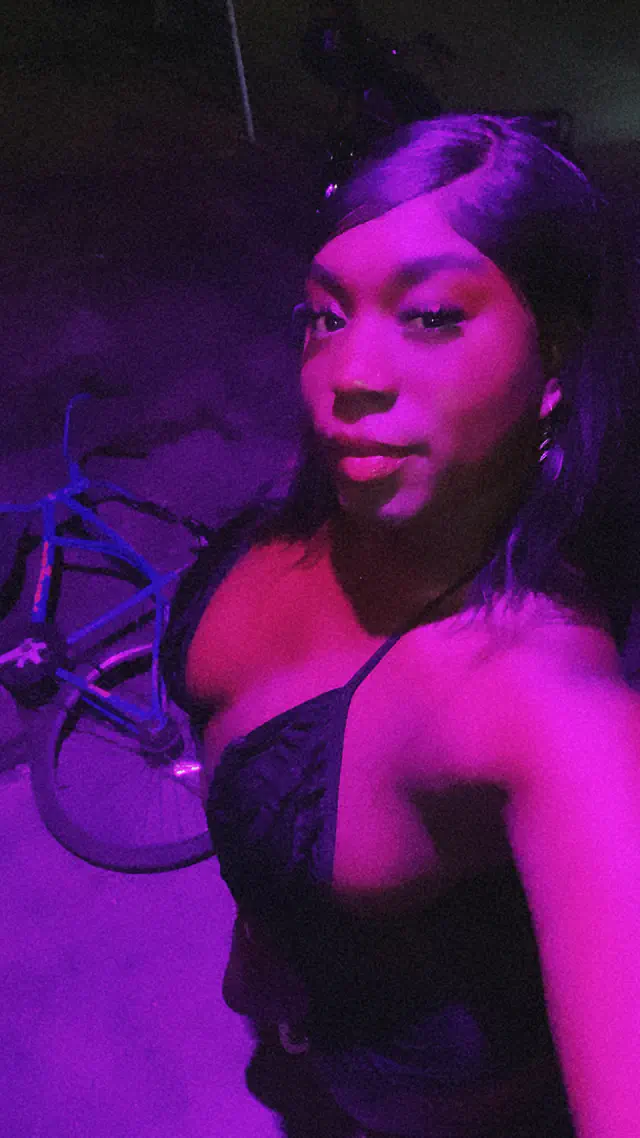 escort-media-ffb02066-1c8b-4235-9416-0800072f7cbd