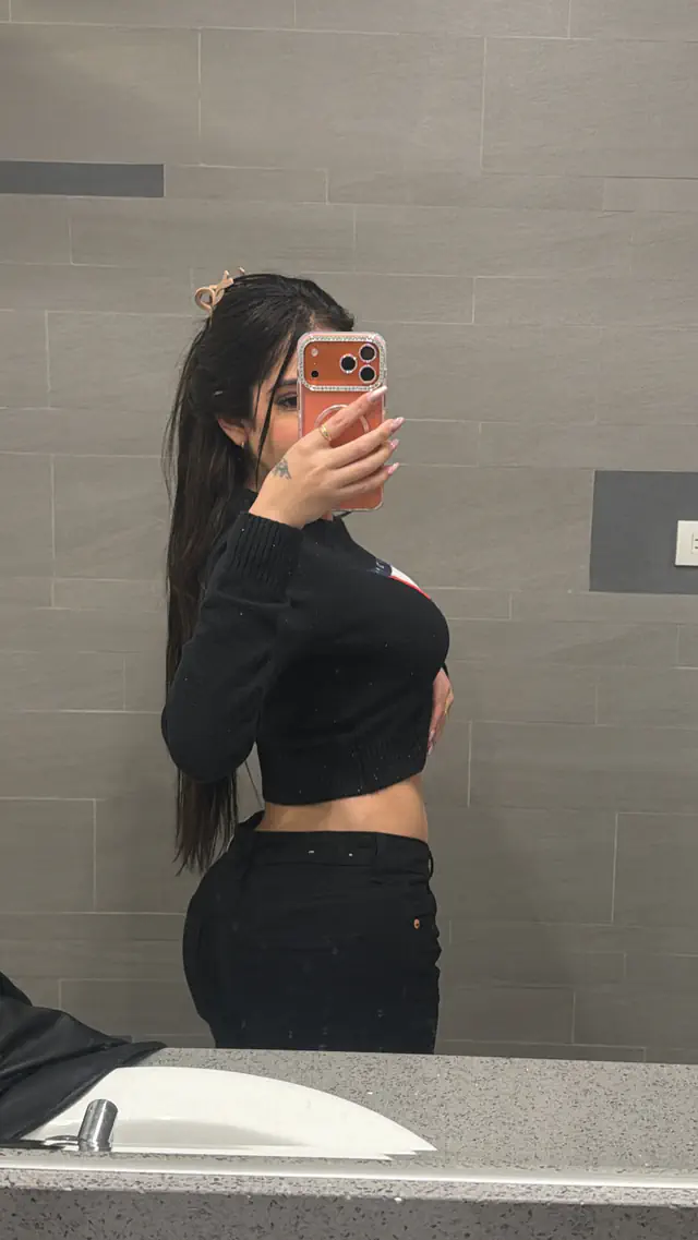 escort-media-ffb1ddf2-d10c-46c9-940b-4ba2f57c1af0