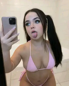 Melany - Foto 0051e93d-716f-4609-a344-2cceafb55b31