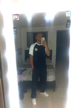 Felipe - Foto 00c1a5bc-97c8-4dba-94c2-1ce1a69e0414