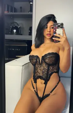 Lina - Foto 02c92149-f6fe-4d7c-a772-586c4b560ec4