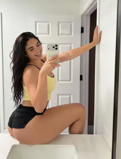 Alejandra - Foto 02d56868-1048-4863-b3eb-7f9bc0631604