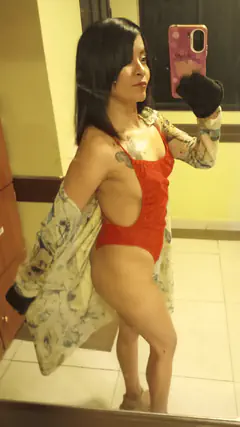 Evelin - Foto 03629050-169c-486e-1061-8686a3c5cc00