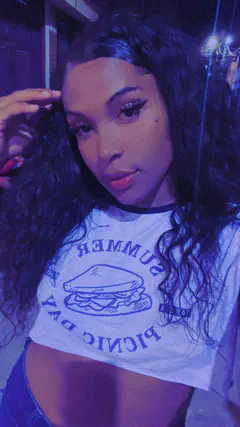 Estefany - Foto 046efacd-076f-4019-a57a-8cc935386085