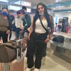 Adriana - Foto 04c1e04d-eff7-418a-b96e-d09ee391f12e