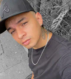 Juan Esteban - Foto 061e155d-8fe6-4e69-9d4f-c2cc624c7d86