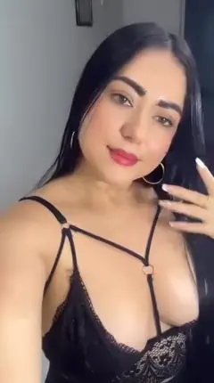 Paola - Foto 081fec6e-df5d-4740-94fa-517846440b31