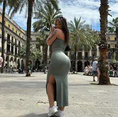 Estefania - Foto 08212fff-8a33-425d-9159-e68bf5683c6a