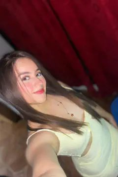Valentina Florencia - Foto 0836af58-a177-4058-b2be-ea9be7830878