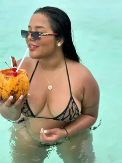 Laura - Foto 086865b5-64ce-4672-a3a1-f4c90d341b24