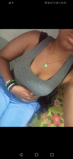 Nicol - Foto 099a5a2a-28d5-438c-b00e-e05c6c6af790