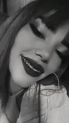 Melanny - Foto 0a099f27-ae1f-40e4-af8c-a1c2d7efe7fc