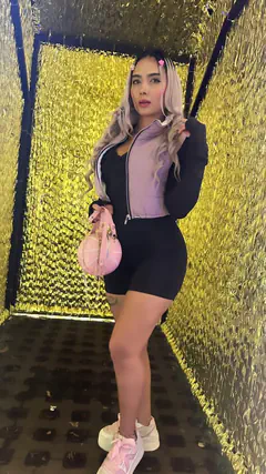 Angela - Foto 0afd9ec7-cac7-43ed-a3f3-793cae99008f