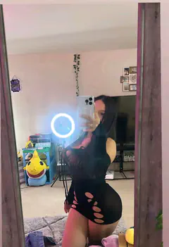 Liz - Foto 0c418f1d-1c95-4209-b2c5-96b6ebd1e4b0