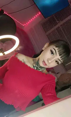 Sofiia - Foto 0c92a555-24b6-4c9a-8e1b-1c0788f8212e