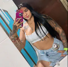 Dayana - Foto 0d8b226e-10ee-4019-8b88-102f863db0aa