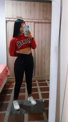 Luna Yeraldin - Foto 0ea5cd0e-0b8c-42a8-b17d-22abf1d61b91