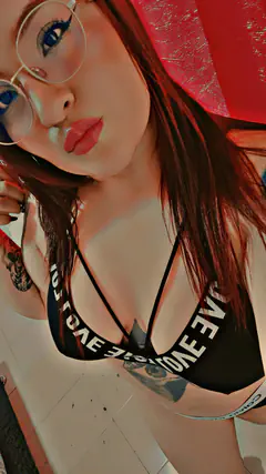 Laura - Foto 0f62c264-6568-4126-808d-8ef3e4a76d88