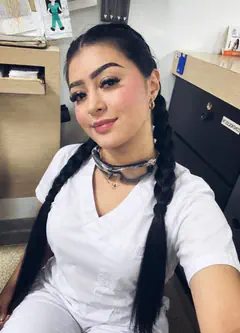 Naomi - Foto 0fa29c01-16a2-4f25-8295-c95f41e925db